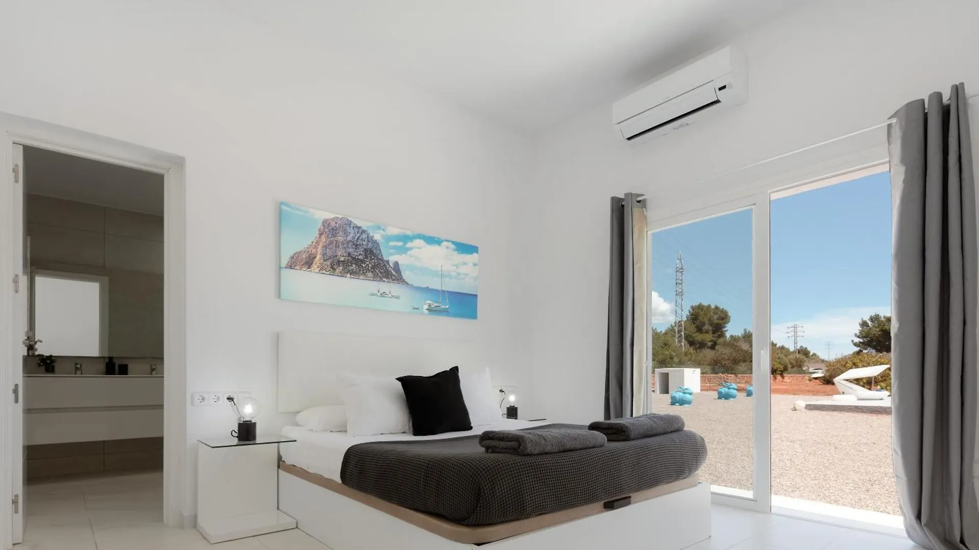 Villa Boutique Can Plana Sant Jordi de ses Salines Spain
